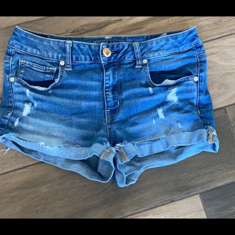 AE American Eagle distressed denim jean shorts